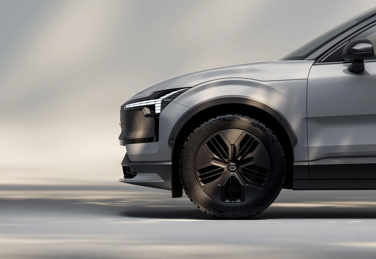 volvoEX30 Cros Country